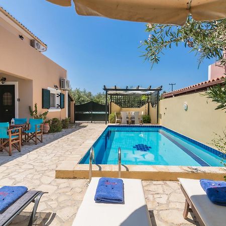 Arge Villa Циливи Экстерьер фото